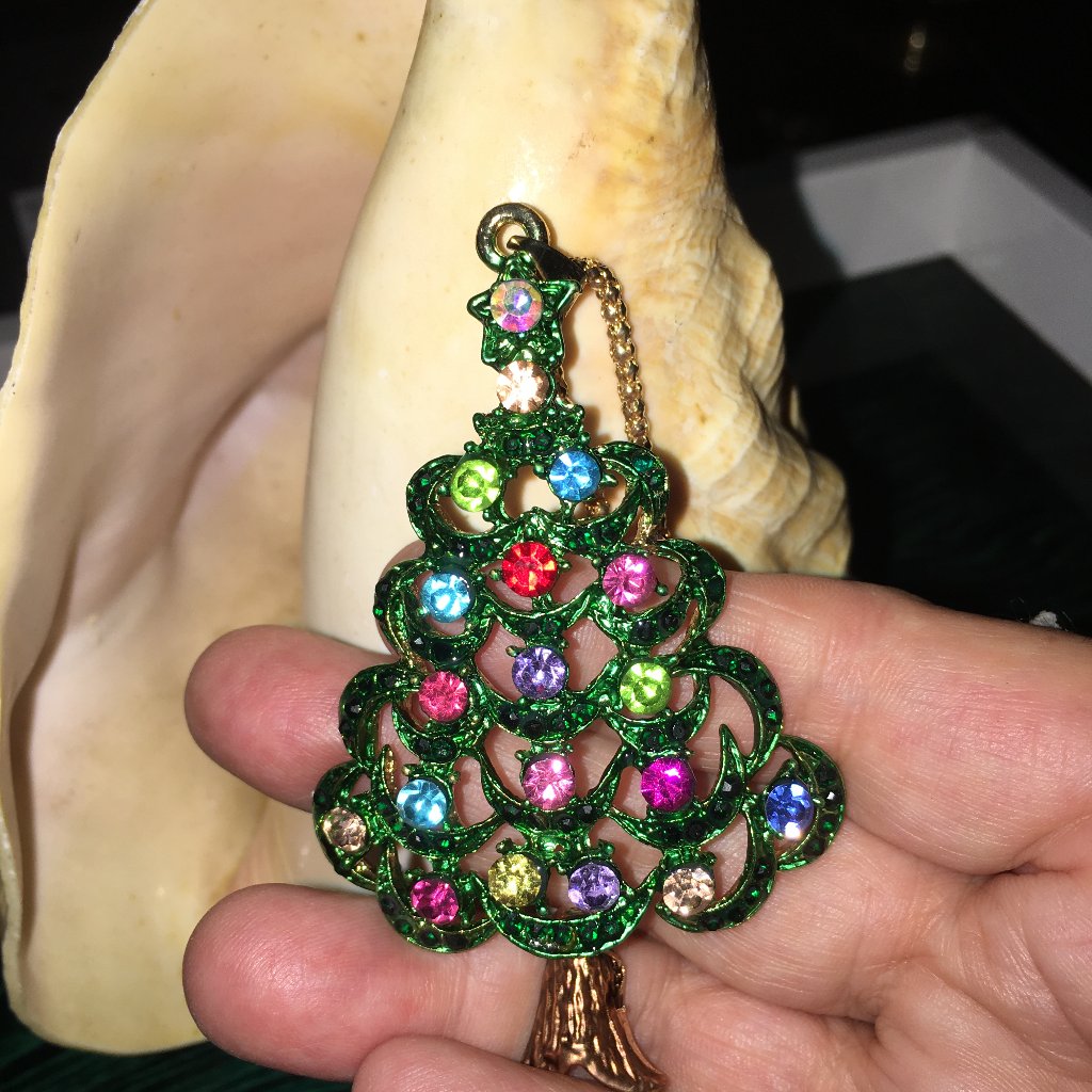 Christmas Tree Pendant Necklace Gorgeous Dr 6 29$